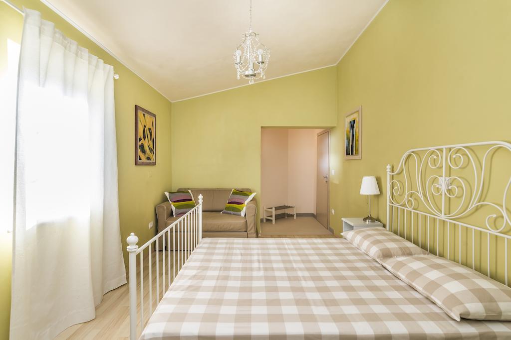Apartments & Rooms Buoni Amici Murine Oda fotoğraf