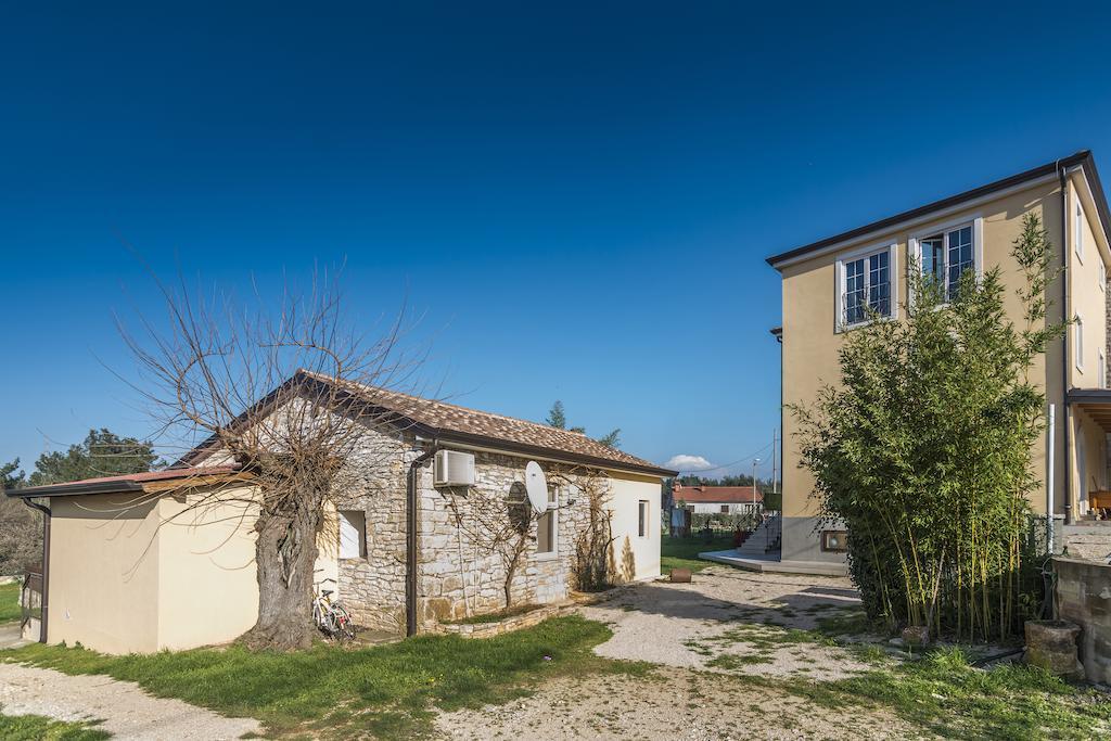 Apartments & Rooms Buoni Amici Murine Dış mekan fotoğraf