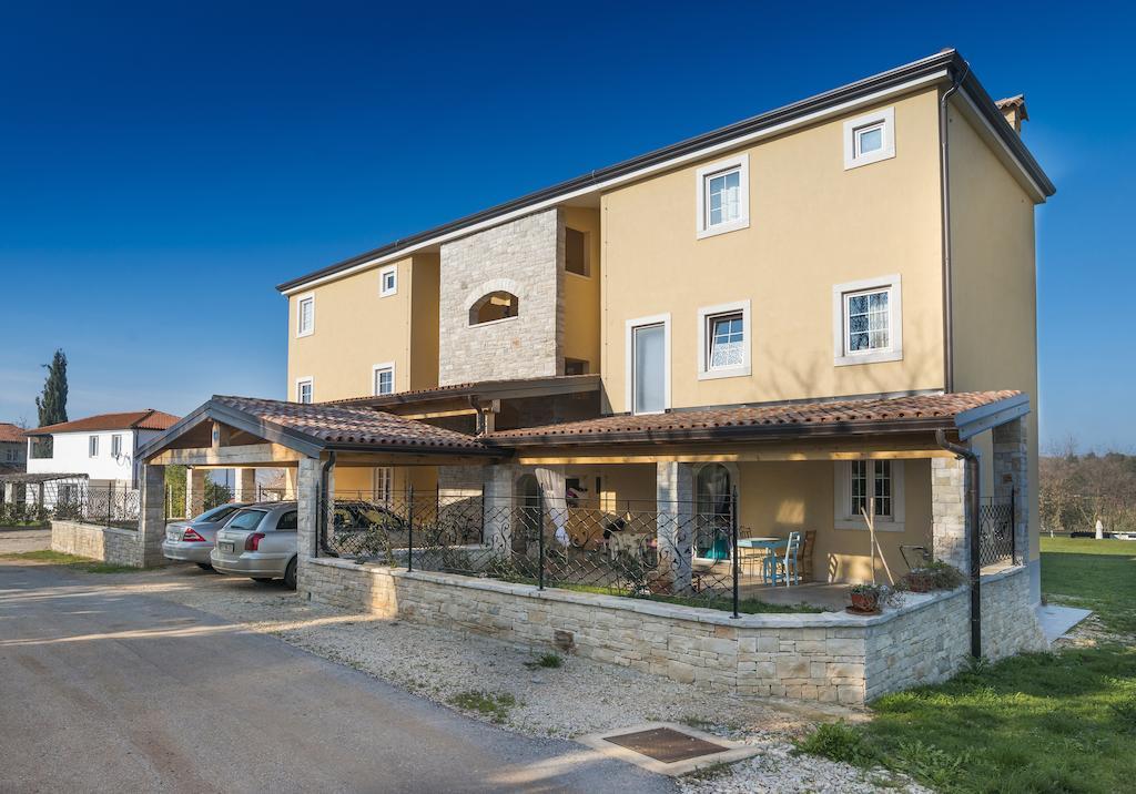 Apartments & Rooms Buoni Amici Murine Dış mekan fotoğraf